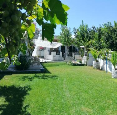 VILLA DINA (Kalidonia, Chania, Crete 730 06)