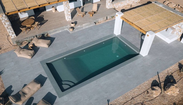 Villa Heliora, 2 BDR, Private Pool, Furnished Terrace, Naousa in Paros