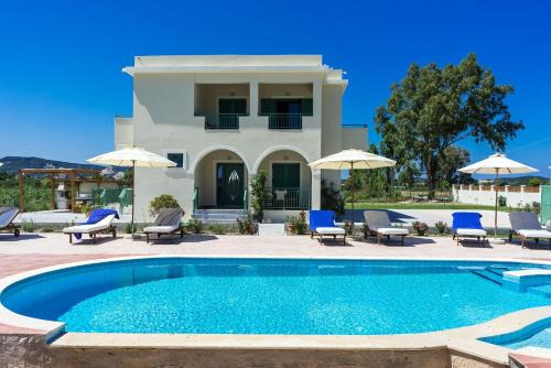Villa Kampos with free heated pool, by Zantewize