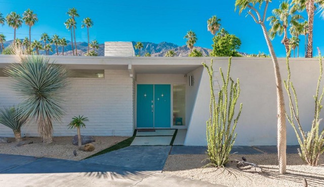 Villa Marcus Your Mid Century Modern Oasis in Palm Springs
