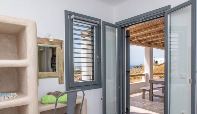 VILLA SEAROCKS NAXOS Mikri Vigla 8 people
