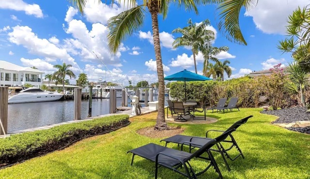 Waterfront 4BR Home W/Private Dock Near Port in Fort Lauderdale