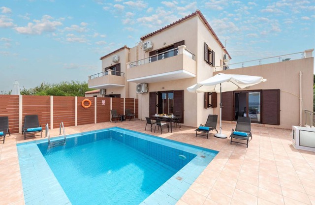 126 m² Villa ∙ 4 bedrooms ∙ 7 guests