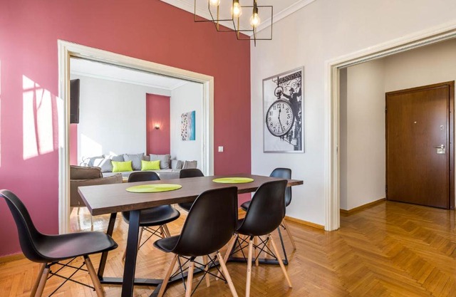 3 bedroom apartment with big balconies in Pagrati