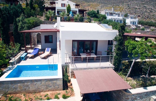 Krinakia Villas 