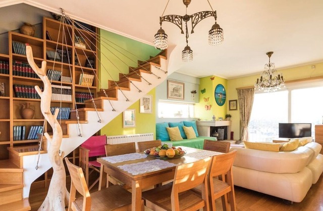 A Luxury Maisonette with Sea View 2