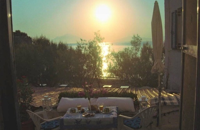 Alkistis Cozy 