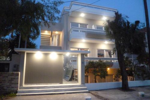 Alkyonides Hotel 