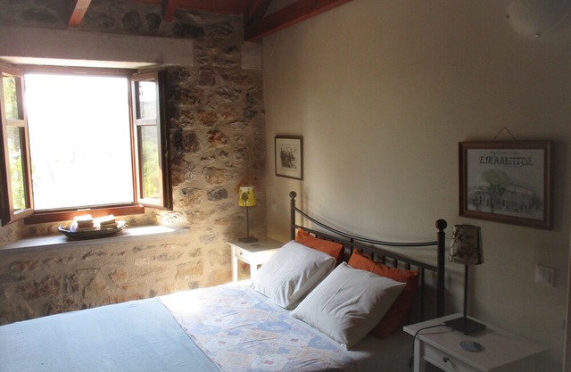 Amygdalia, a Stone House, a quiet landscape. Leonidion 45m2