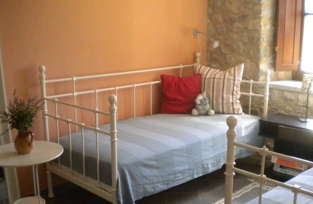 Amygdalia, a Stone House, a quiet landscape. Leonidion 95m2.