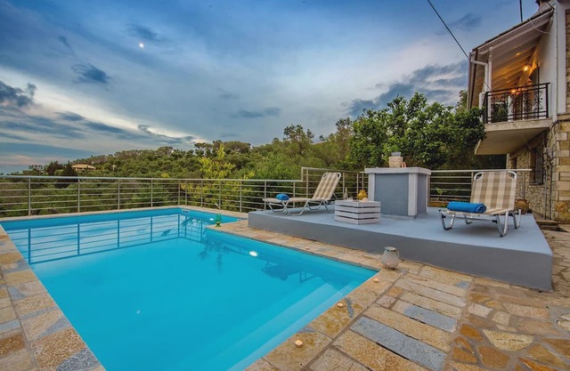 Angelina Villa - Four bedroom traditional Paxos villa