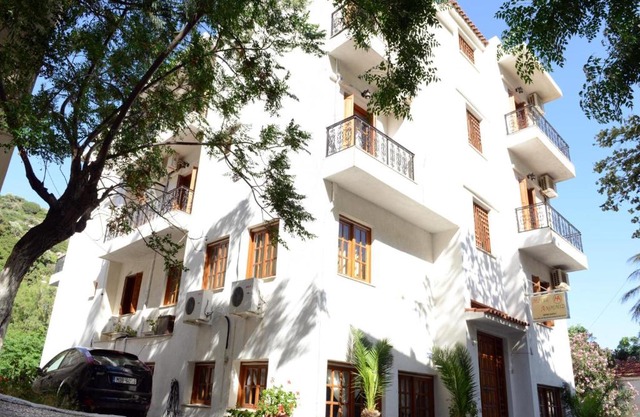 Anthemis Hotel 