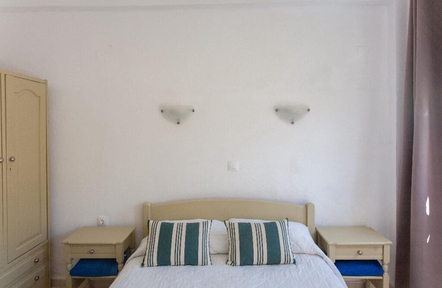 Apartment next to the beach. 109