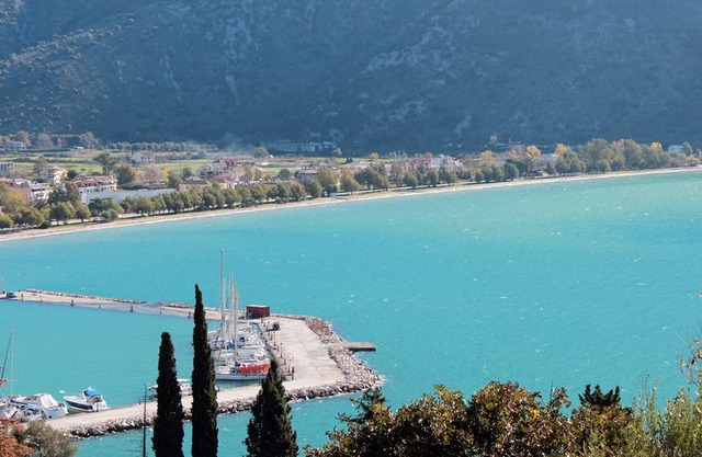 Apartments in Plataria with fantastic views