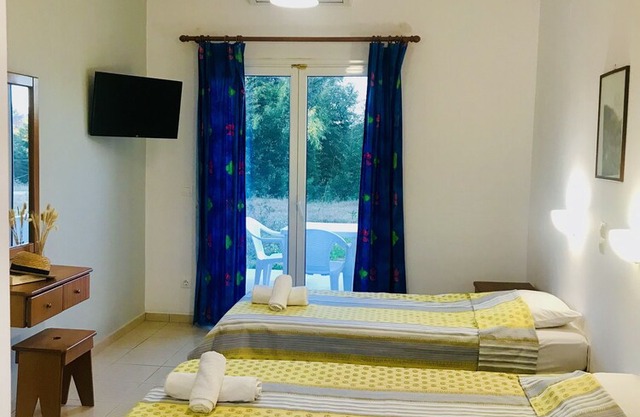 Banos Apartments 1 room Studio and Swimming Pool
