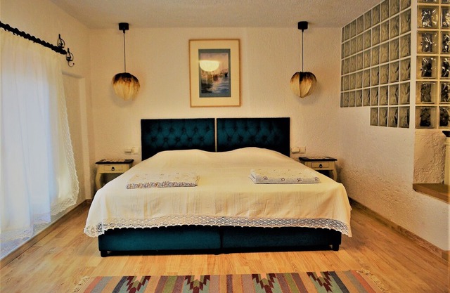 Beautiful Summer house in Pyrofania complex with large garden, next by the sea