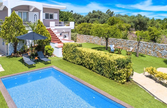 Chania City Villa Heated Pool