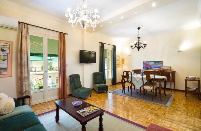 DECO AGGELI SUITE CORFU TOWN