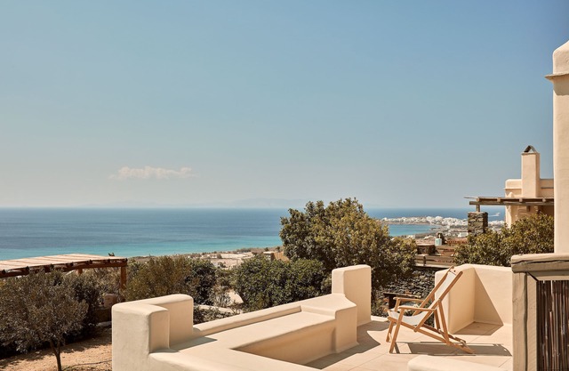 Tinos 