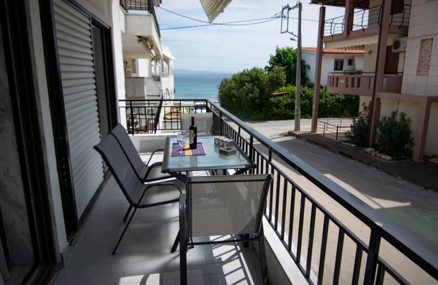 Filrose Sea View Apartment by TravelPro Servi...