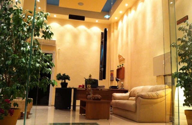 Fully equipped studios in the center of the village only 70m from the beach