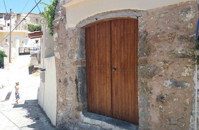 Heracles Traditional Cretan House 1