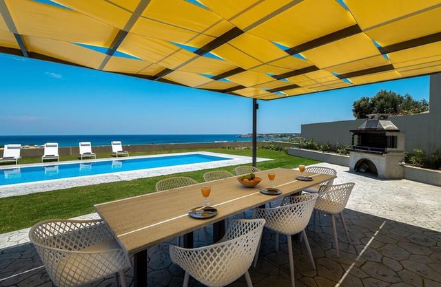 Hill & Sea View Villas