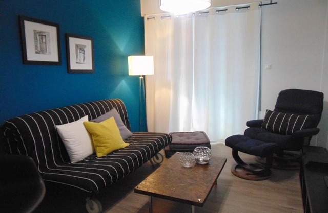 Hilton Area Apartment