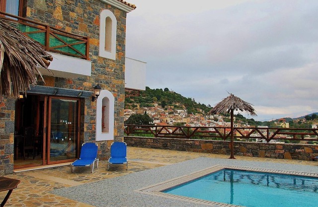 Holiday Agios Nikolaos Persons Bedrooms 