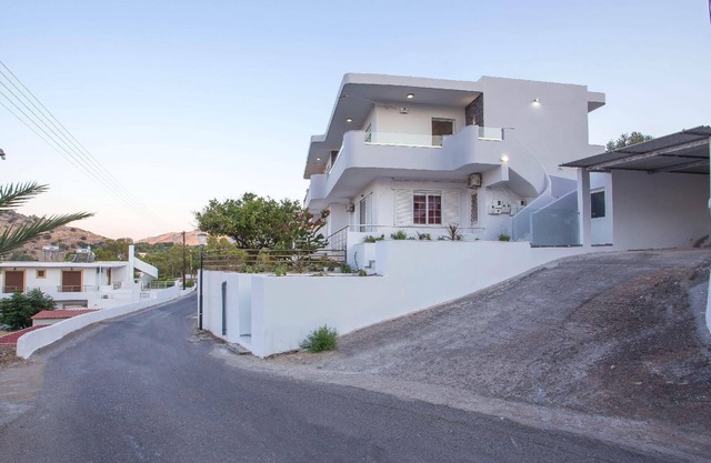 Holiday house Archangelos for 1 - 6 persons with 3 bedrooms - Row house