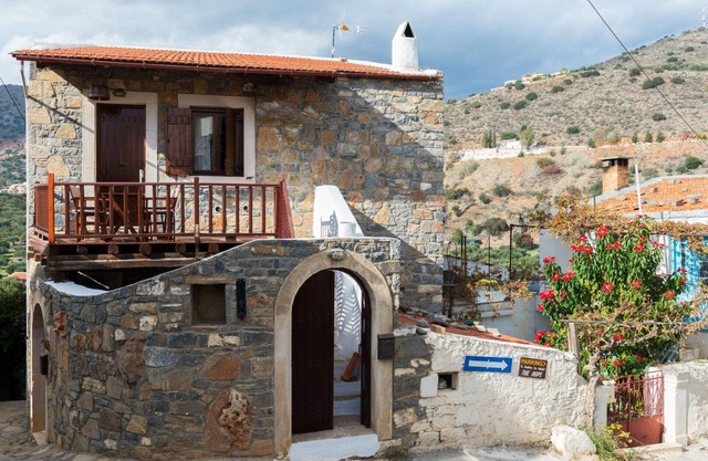 Holiday house Plaka for 1 - 4 persons with 1 bedroom - Holiday house