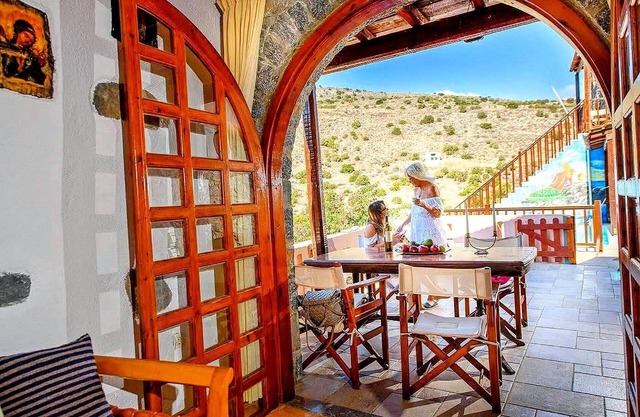 Holiday house Plaka for 1 - 4 persons with 2 bedrooms - Twin house
