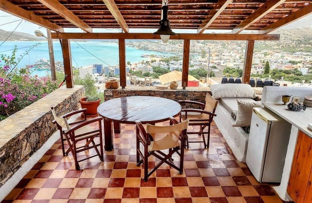 Holiday house Plaka for 1 - 4 persons with 1 bedroom - Farmhouse