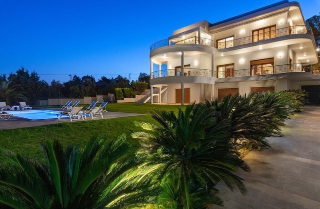 Holiday house Rodos for 2 - 11 persons with 5 bedrooms - Holiday home