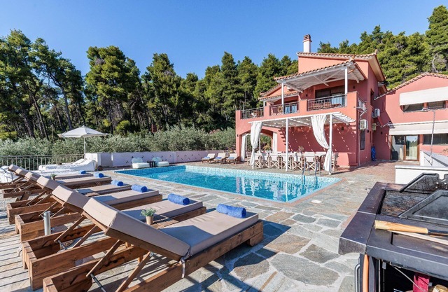 Holiday Skopelos Persons Bedrooms 