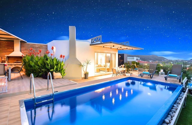 Holiday Agios Nikolaos Persons Bedrooms 