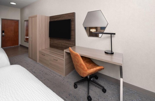 Holiday Inn Express Rawlins Ihg Hotel 