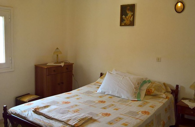 House in the village 5min walk from the beach.