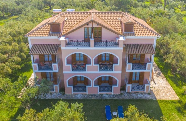 Kavos Psarou 
