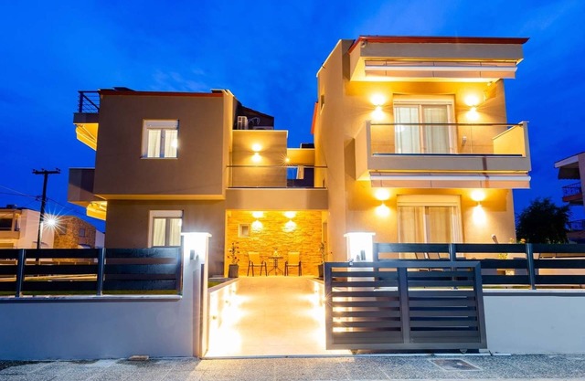 Kiosse Maison 1 by TravelPro Services - Nea F...