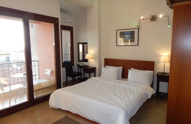Kripis Studio Thessaloniki with Excellent view