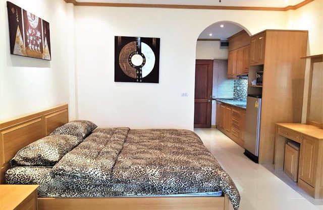 Large 1st floor studio condo at Baan Suan Lalana in Jomtien Beach