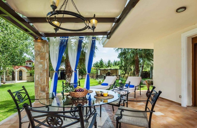 Nefeli Villas Suites Villa Halkidiki Nea Skioni 
