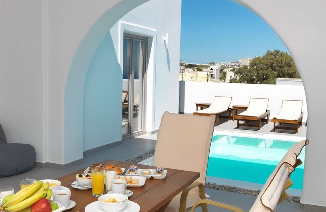 Santorini 