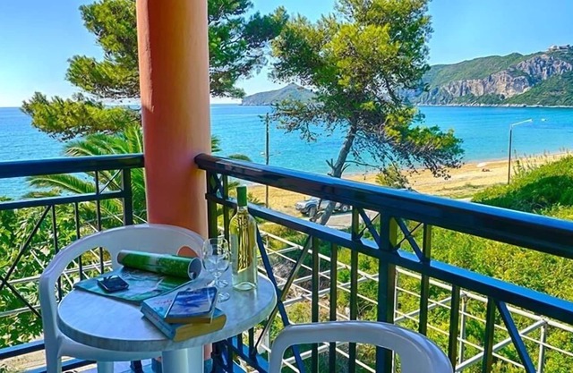 Maria Direkt Strand Mit Meerblick Der Bucht Von Agios Georgios Pagi 