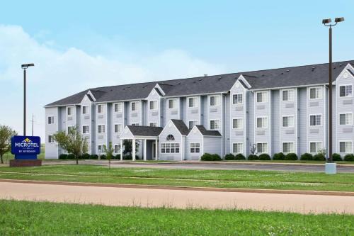 Microtel Inn 