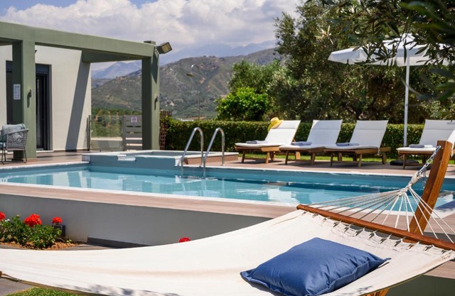 Mythic Olive - Luminous & Spacious Pool Villa