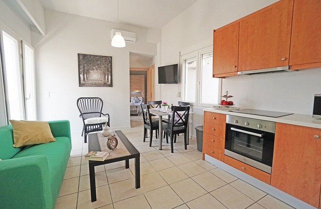 New, 3' to Beach, Chania Old Town 2