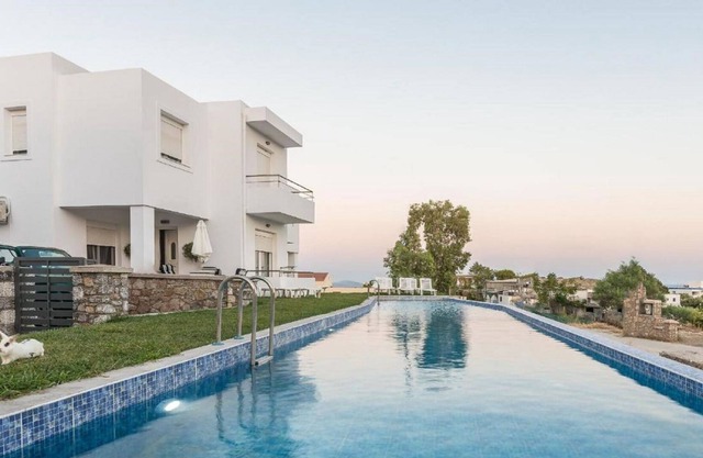Posh Holiday Home in Gennadi with Shared Swimming Pool