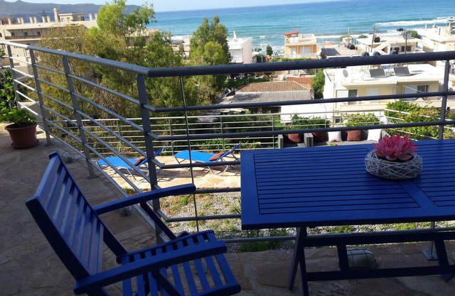 Roumpini Home IV 3 minutes from sea by feet